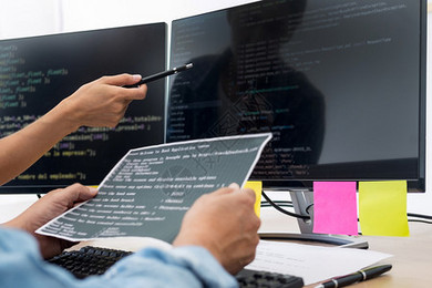 Java程序員在計(jì)算機(jī)軟件開(kāi)發(fā)中的角色與技能要求